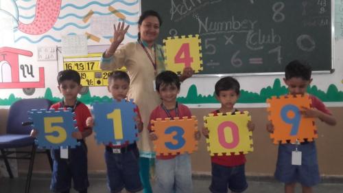 NUMBER CLUB